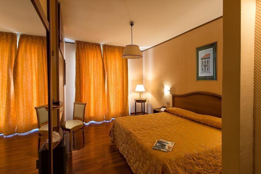 Park Hotel Blanc Et Noir Rzym Zewnętrze zdjęcie