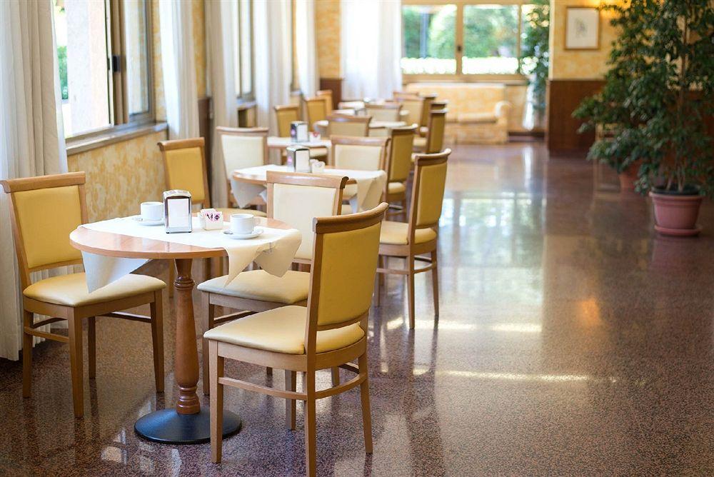 Park Hotel Blanc Et Noir Rzym Zewnętrze zdjęcie