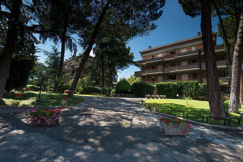 Park Hotel Blanc Et Noir Rzym Zewnętrze zdjęcie