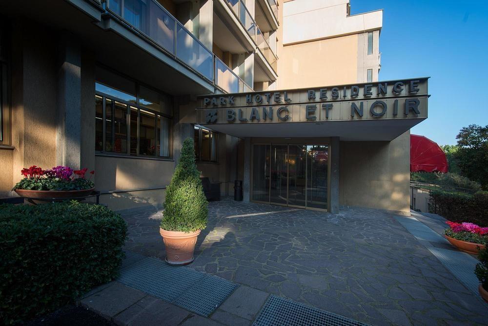 Park Hotel Blanc Et Noir Rzym Zewnętrze zdjęcie